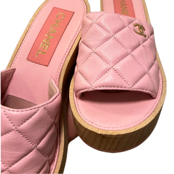 CHANEL Lambskin Quilted CC Slip On Platforms - Picture 3 of 7